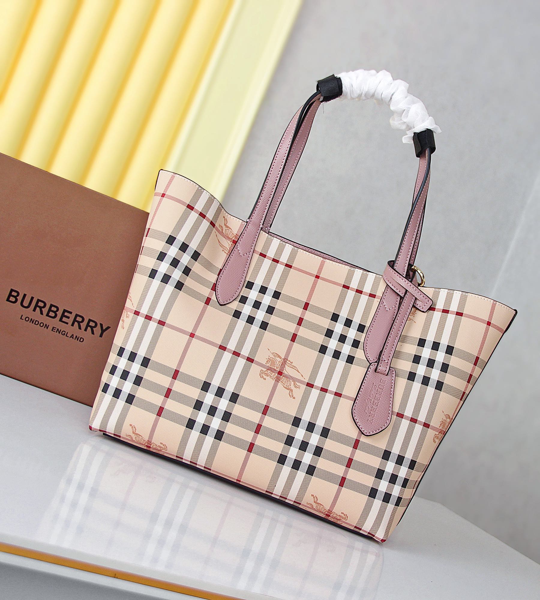 replica Burberry Classic Bag 4001-1205